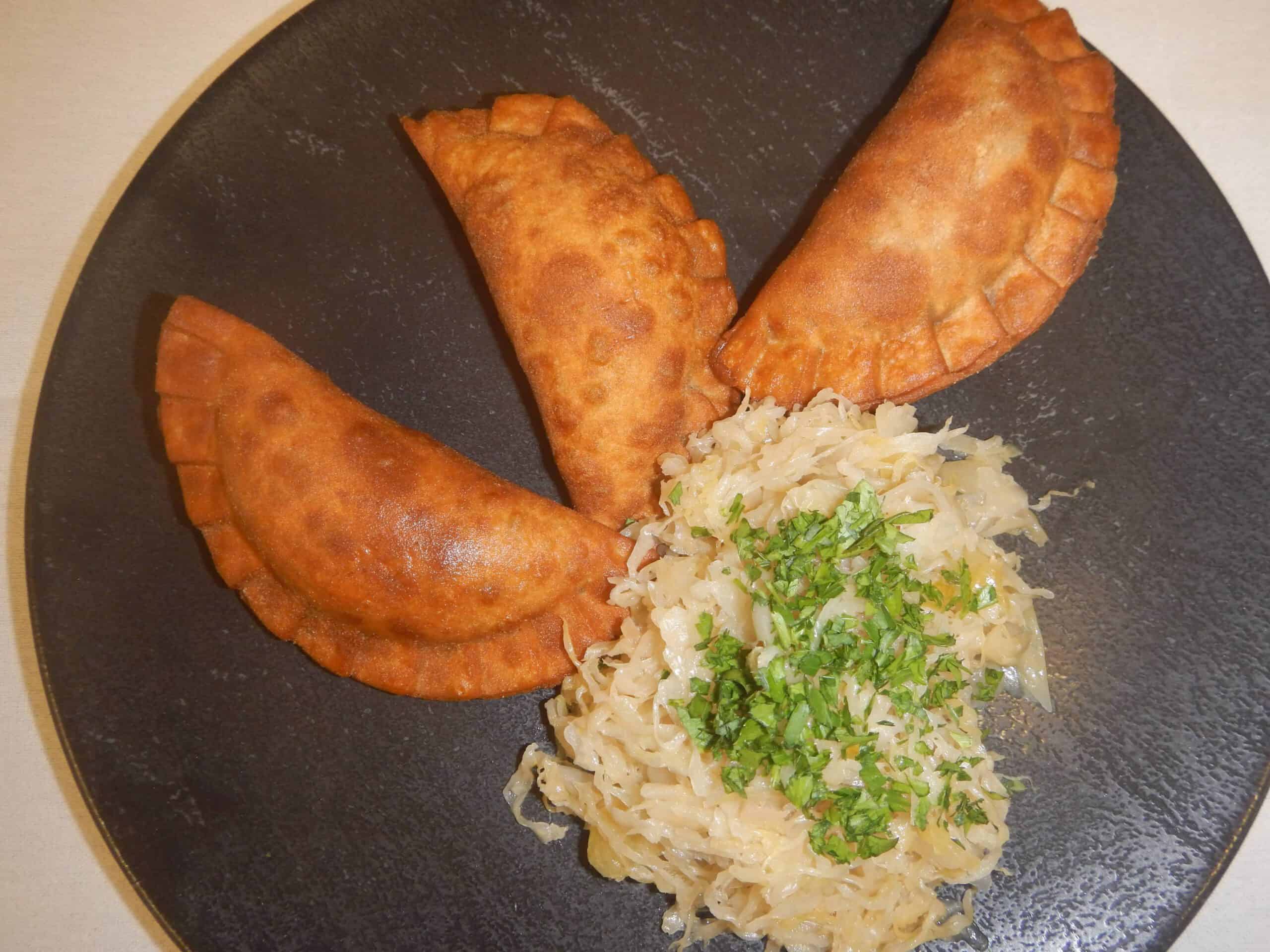 Gasteiner Fleischkrapfen bei Salzburg schmeckt