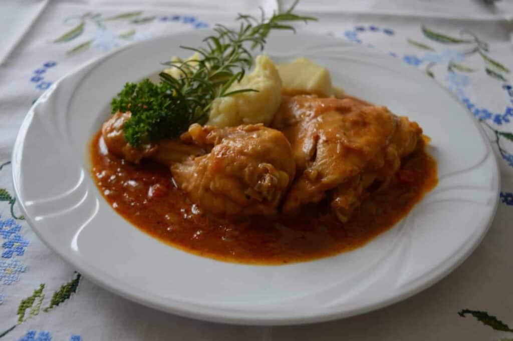 Paprikahendl bei Salzburg schmeckt