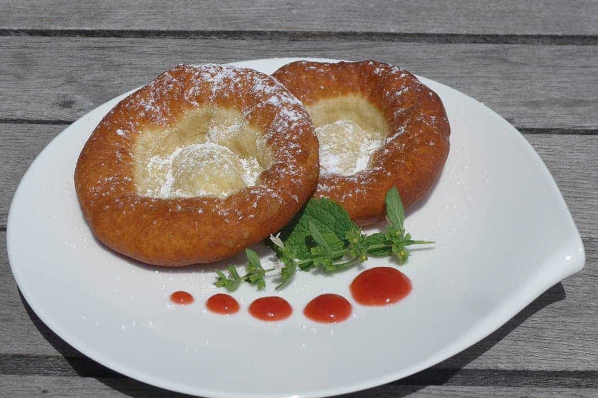 Bauernkrapfen  bei Salzburg schmeckt