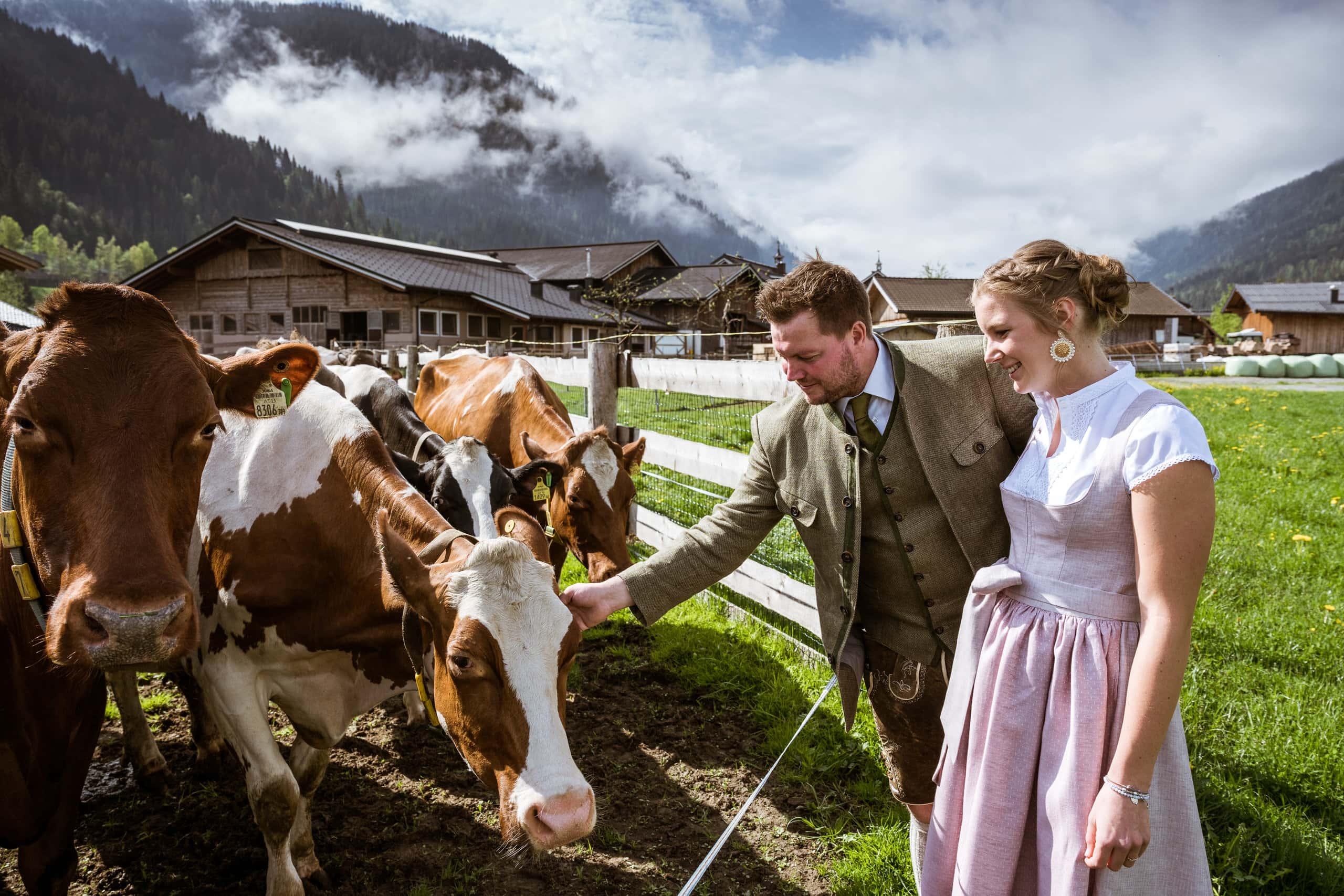 Dorfalm & Dorfladen Flachau -  Simon Schiefer bei Salzburg schmeckt