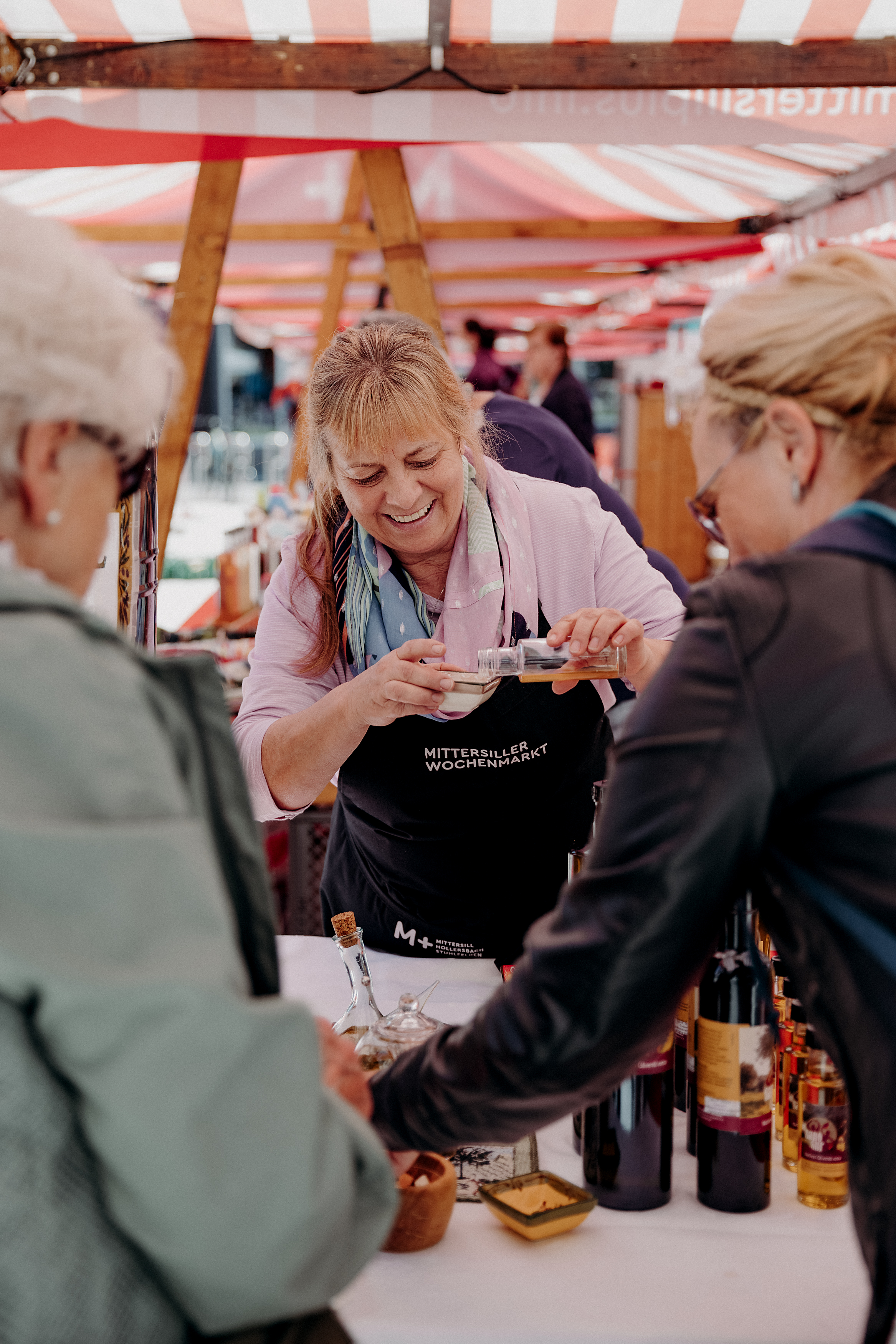 Mittersiller Wochenmarkt bei Salzburg schmeckt