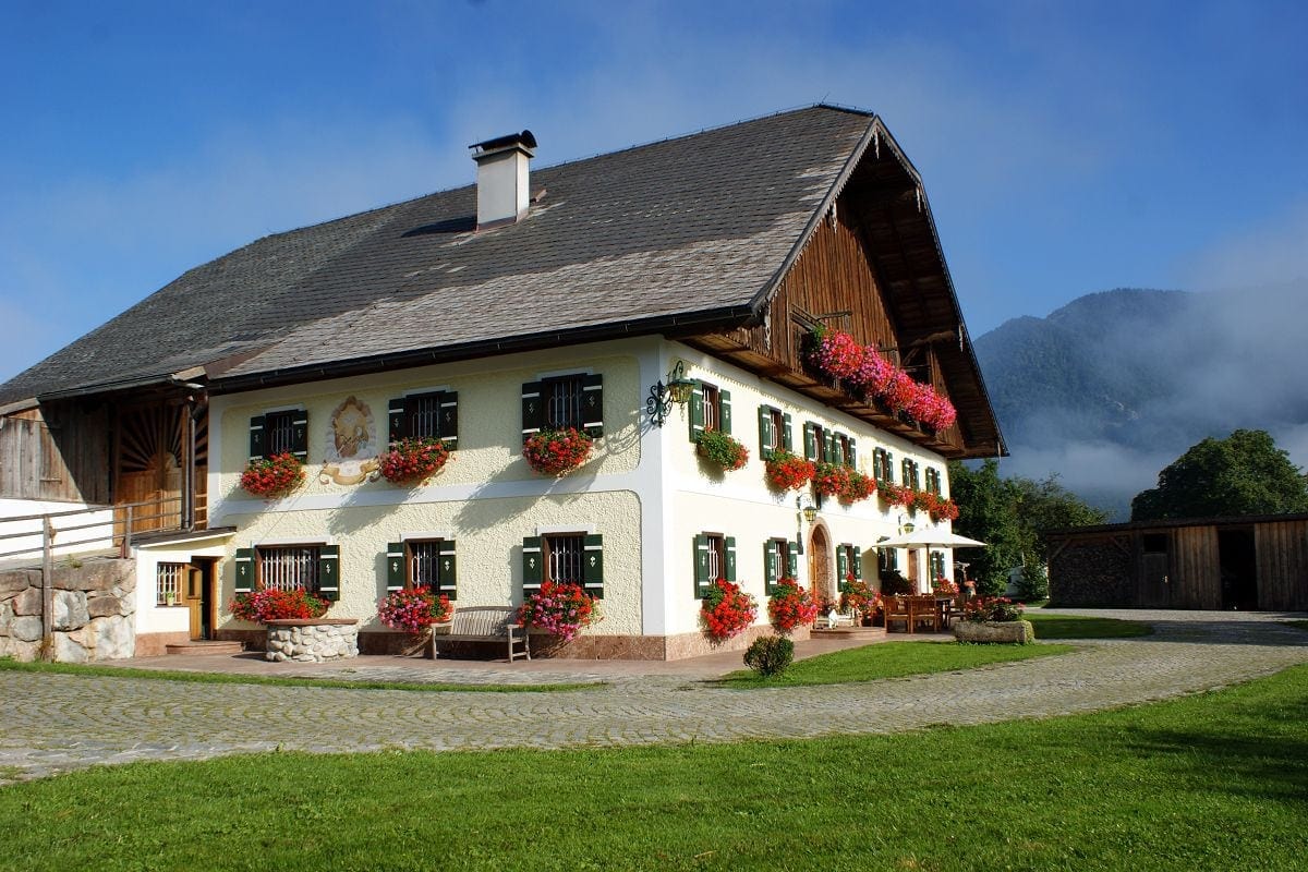 EISL – Bio-Schafmilch-Spezialitäten / Seegut Eisl bei Salzburg schmeckt