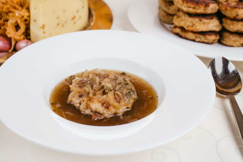 Lungauer Kasknödel bei Salzburg schmeckt