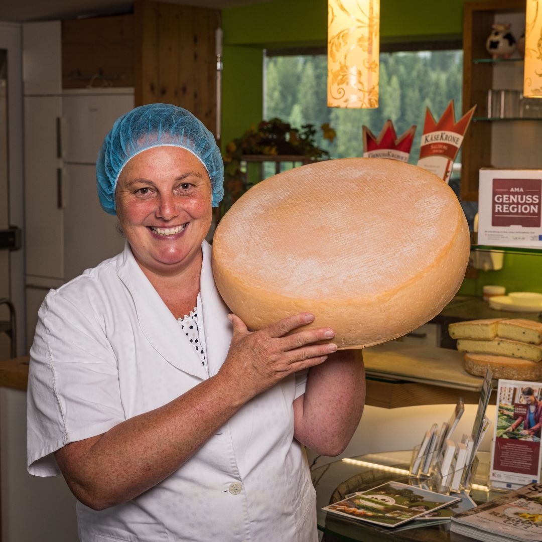 Mitterurlsberg Biohofkäserei Lercher  - Heidi Lercher bei Salzburg schmeckt