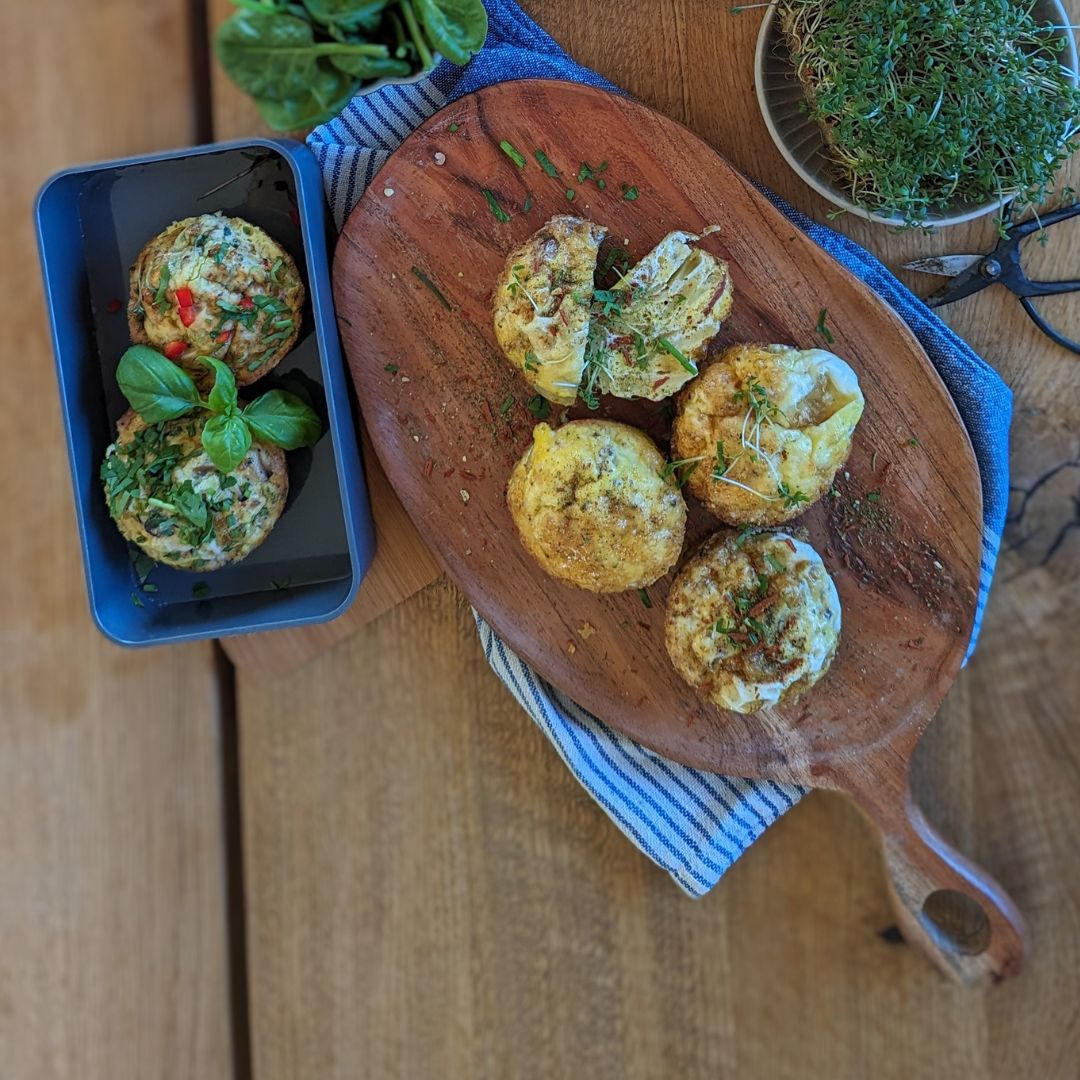 Eiermuffins mit Gemüse bei Salzburg schmeckt