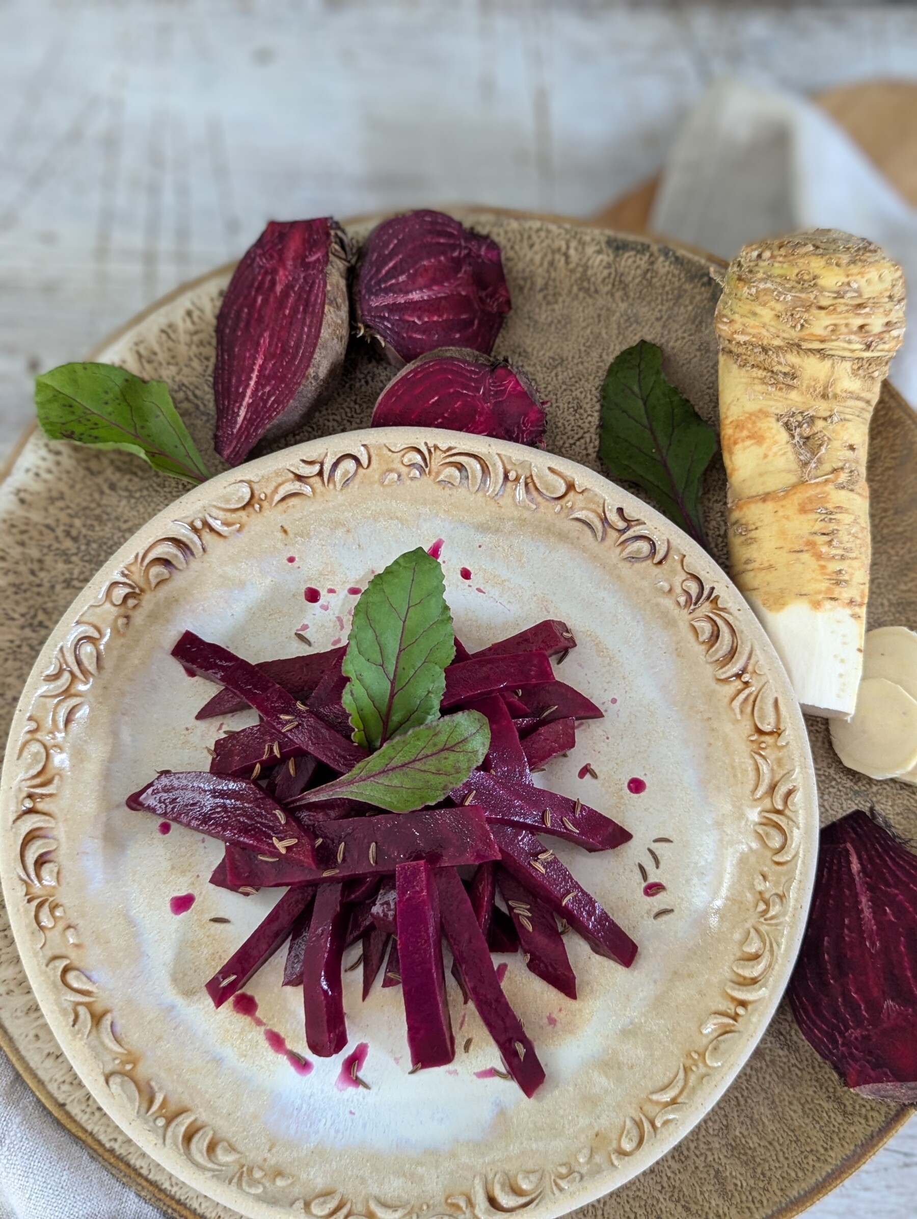 Fermentierte Rote Bete mit Kren bei Salzburg schmeckt