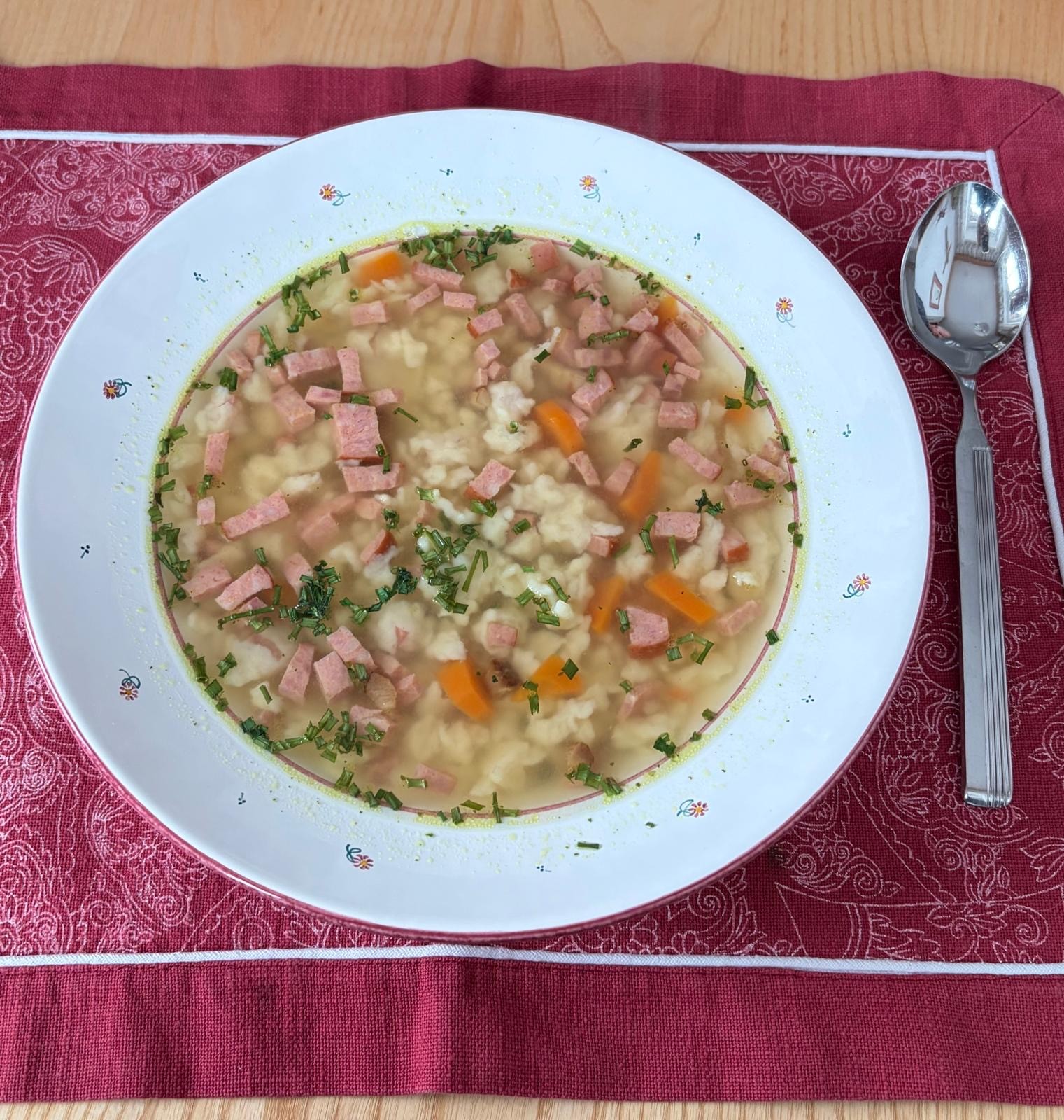 Wurstfarfal bei Salzburg schmeckt