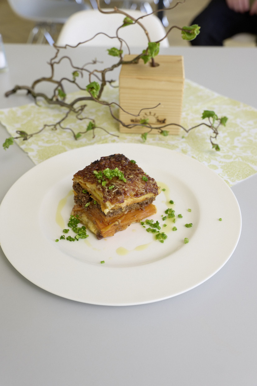 Moussaka mit Süßkartoffeln bei Salzburg schmeckt