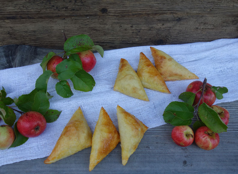 Apfeltaschen bei Salzburg schmeckt