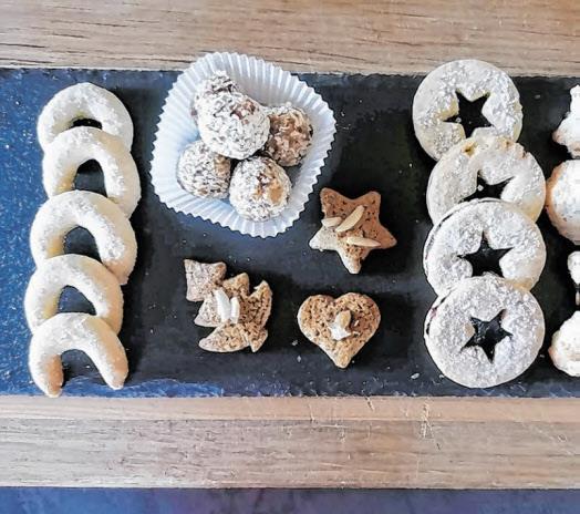 Weihnachtskekse bei Salzburg schmeckt