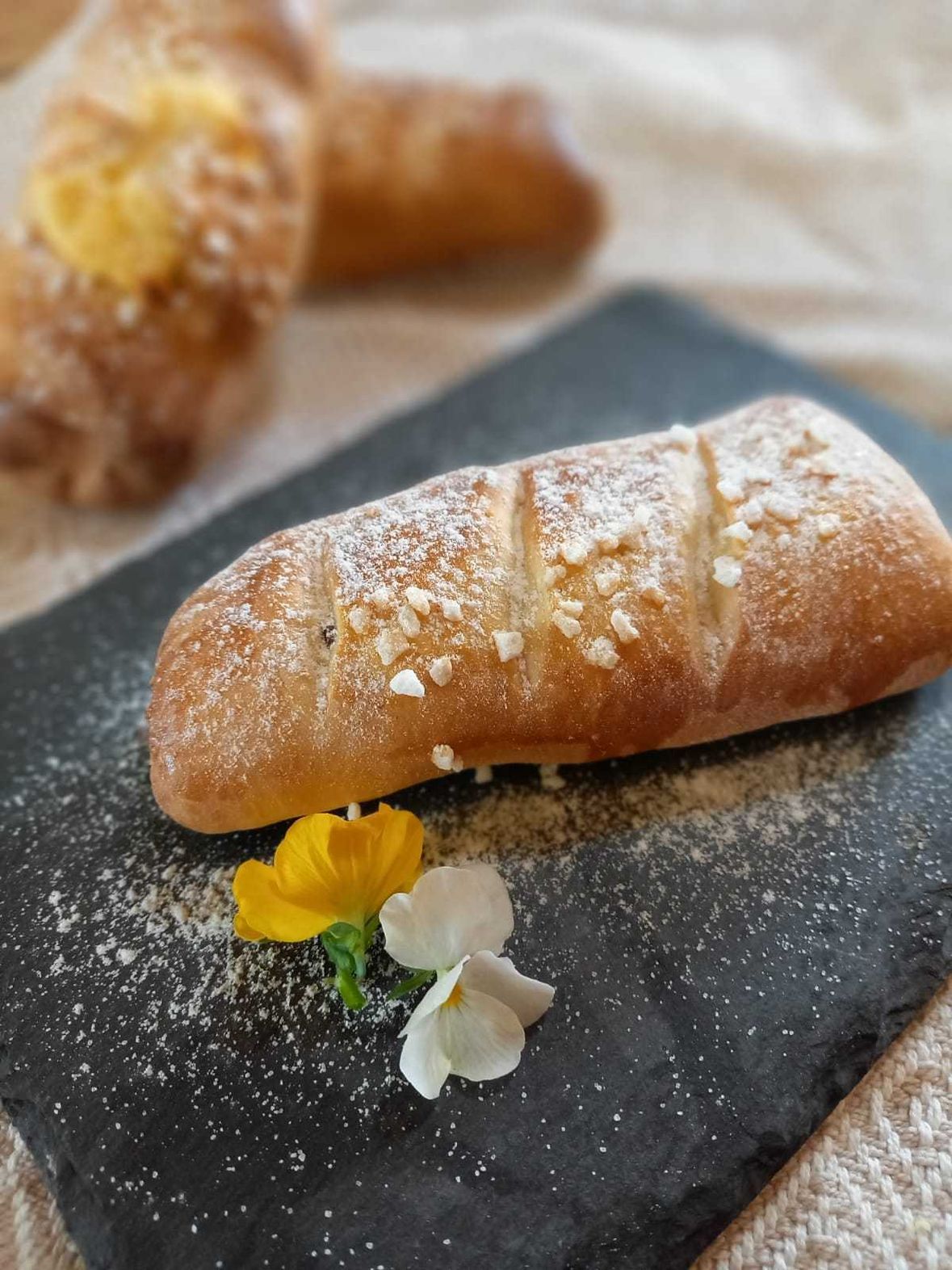 Topfenstangerl bei Salzburg schmeckt