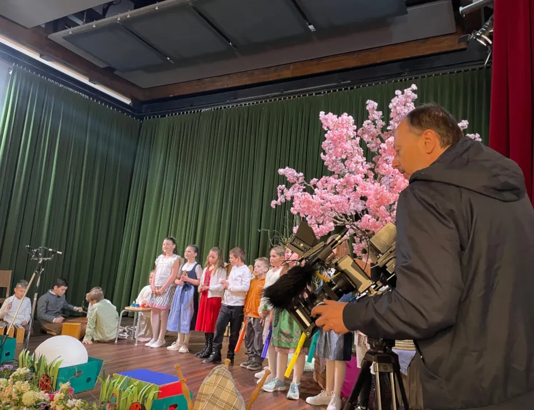 Salzburg schmeckt auf RTS #April 25_Dreh in der Volksschule