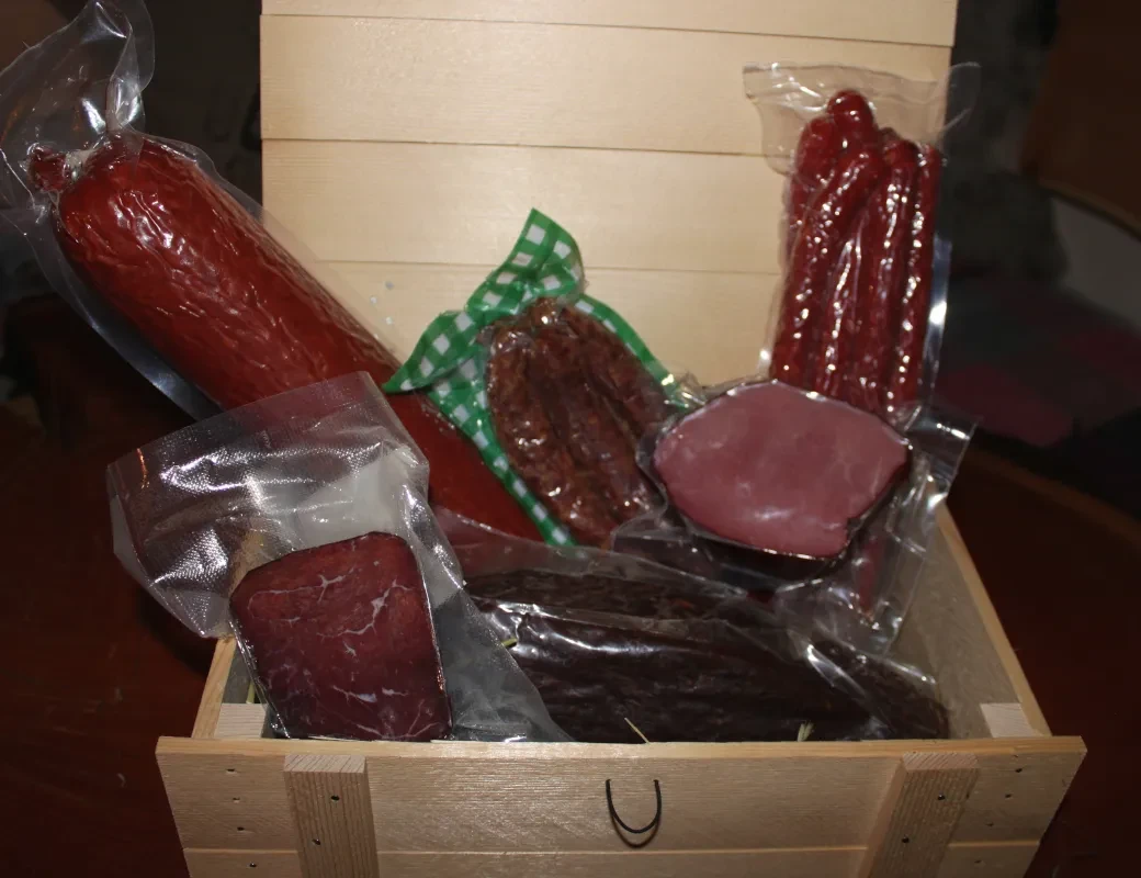 Untersteinhof_Produkte Wurst und Schinken