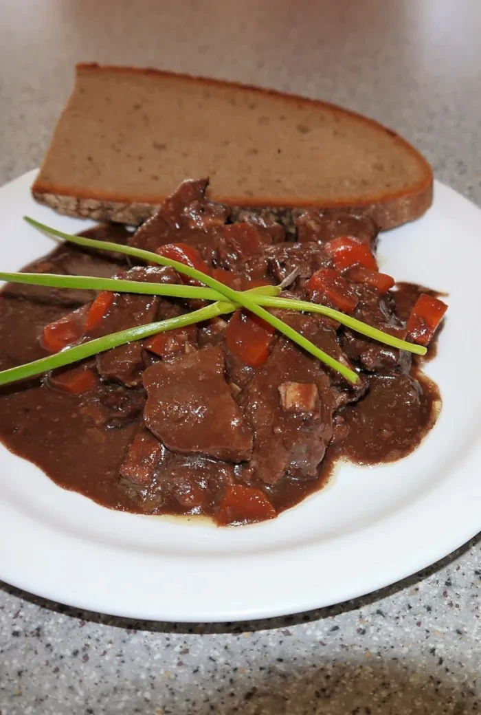 Aus dem Harbachalm Foodautomat_Gulasch nach Bauernart