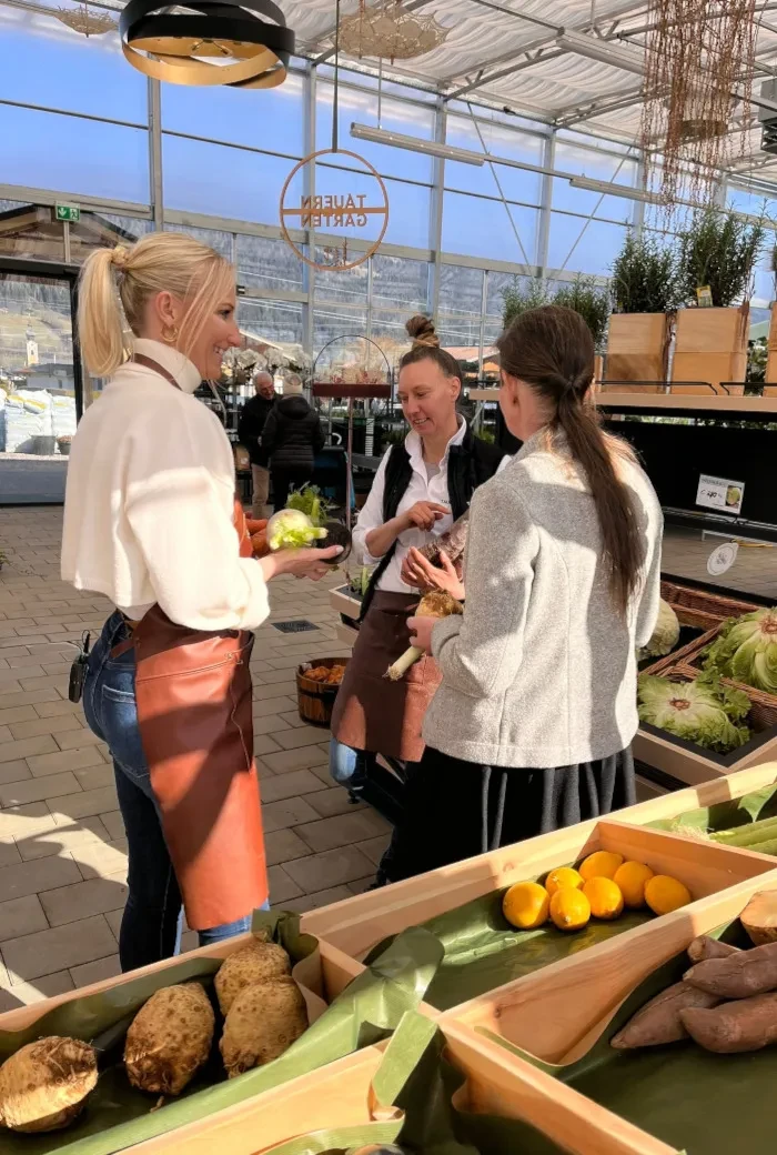 Salzburg schmeckt auf RTS #März 24_beim Dreh im Tauerngarten