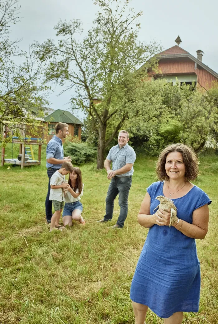 Familie Winkler auf der Wiese