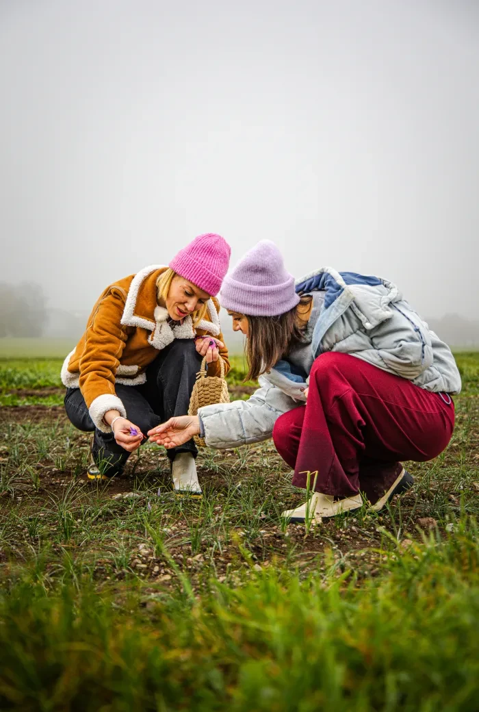 Genusstagebuch #58_Elisabeth Eisl und Carina Wölfle am Feld