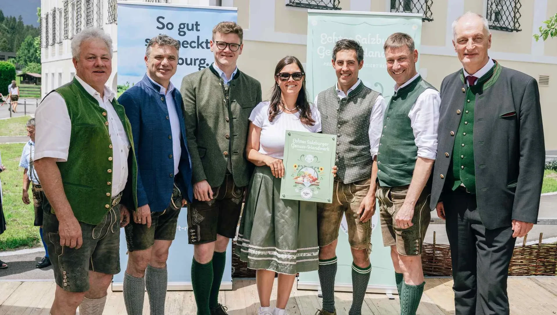 Tafelverleihung beim Genuss-Fest in Altenmarkt: Neue Genuss-Handwerker im SalzburgerLand. Mühlhauser - Julia und Michael Bogensberger aus Mariapfarr