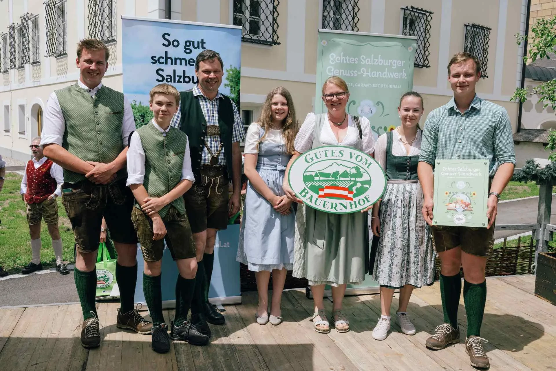 Tafelverleihung beim Genuss-Fest in Altenmarkt: Neue Genuss-Handwerker im SalzburgerLand. Paller - Familie Schnitzhofer aus Hüttau