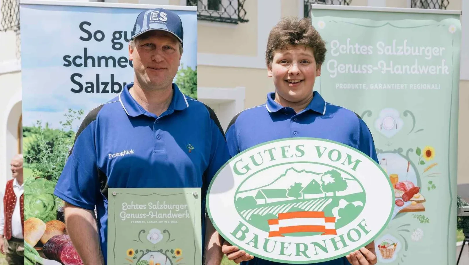 Tafelverleihung beim Genuss-Fest in Altenmarkt: Neue Genuss-Handwerker im SalzburgerLand. Putenglück - Familie Wallner aus St. Gilgen.