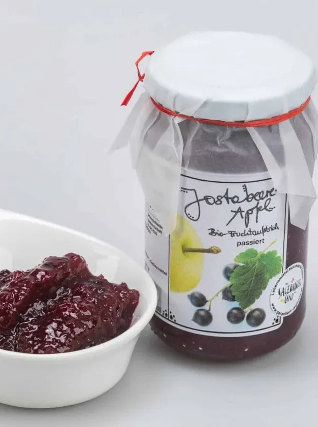Jostabeere-Apfelfruchtaufstrich