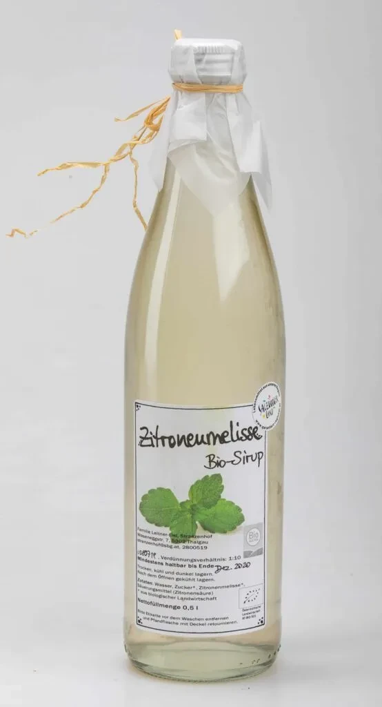 Zitronenmelissenblätter Sirup 