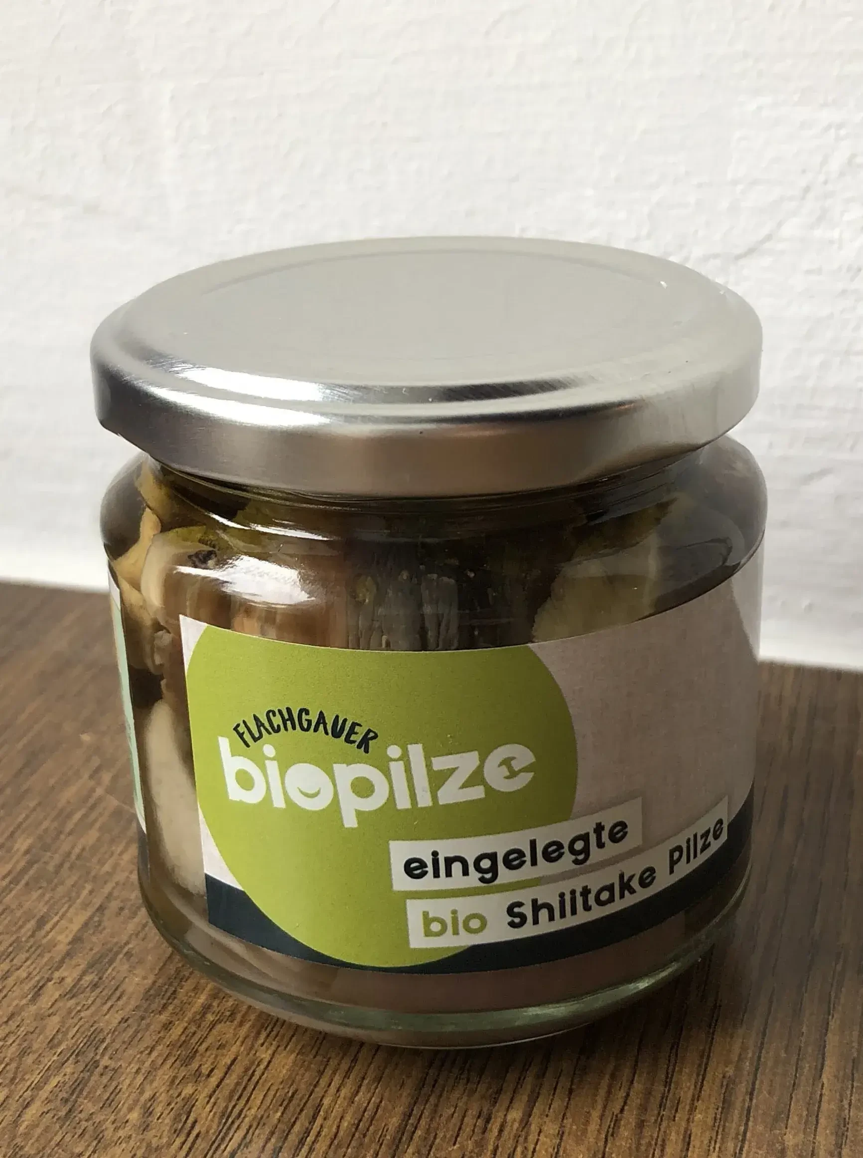 eingelegte Shiitakepilze