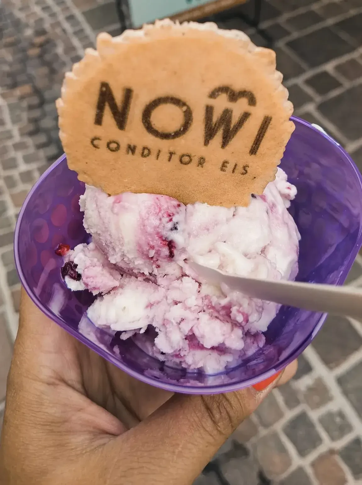 Nowi Eis. Sommer. Regionaler Eisgenuss aus dem Pinzgau. Auhof