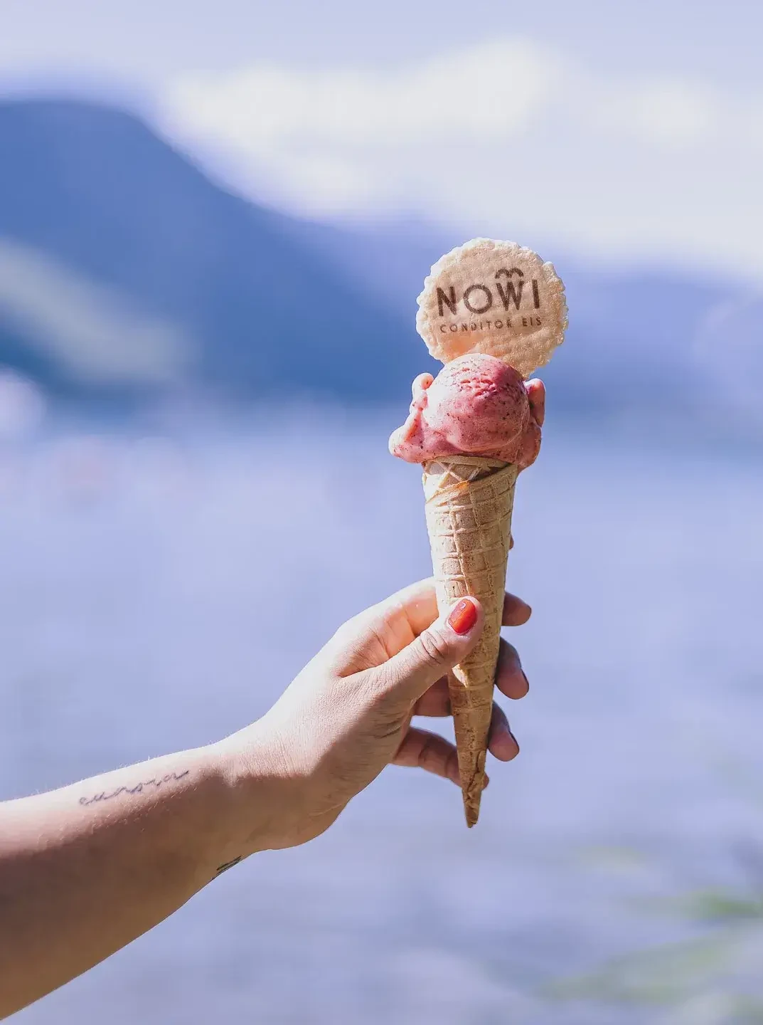 Nowi Eis. Sommer. Regionaler Eisgenuss aus dem Pinzgau. Auhof