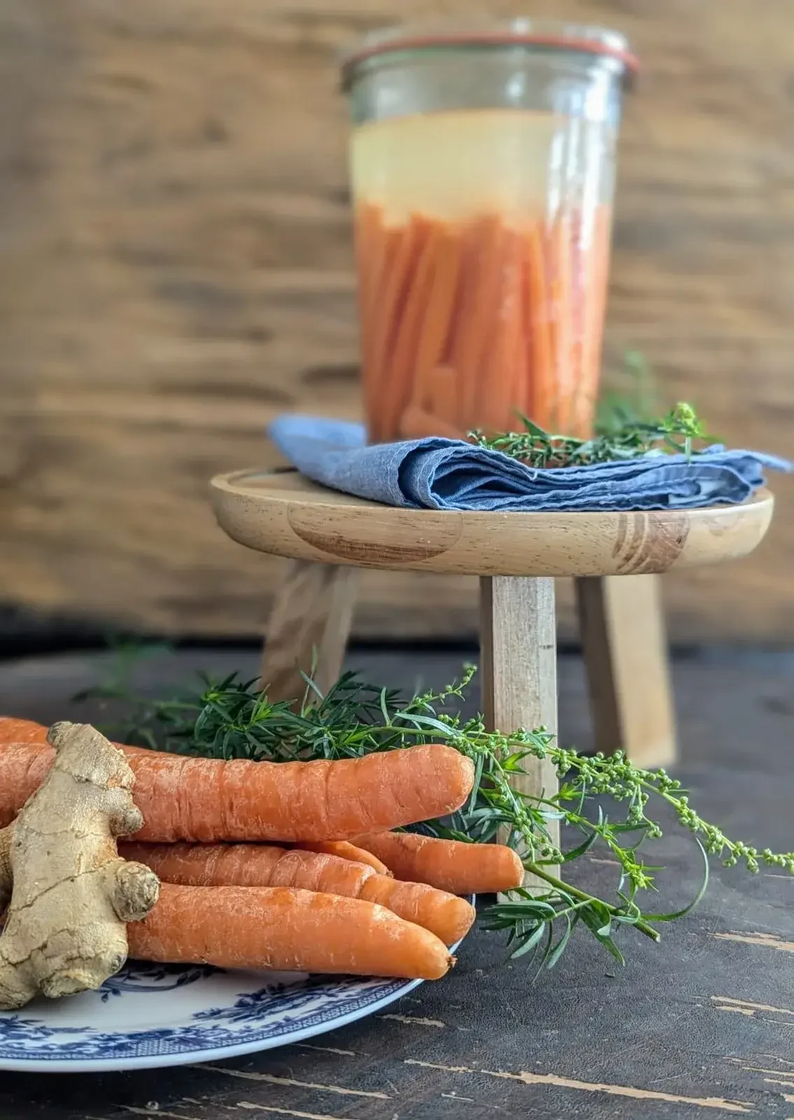 Karottensticks eingelegt im Glas