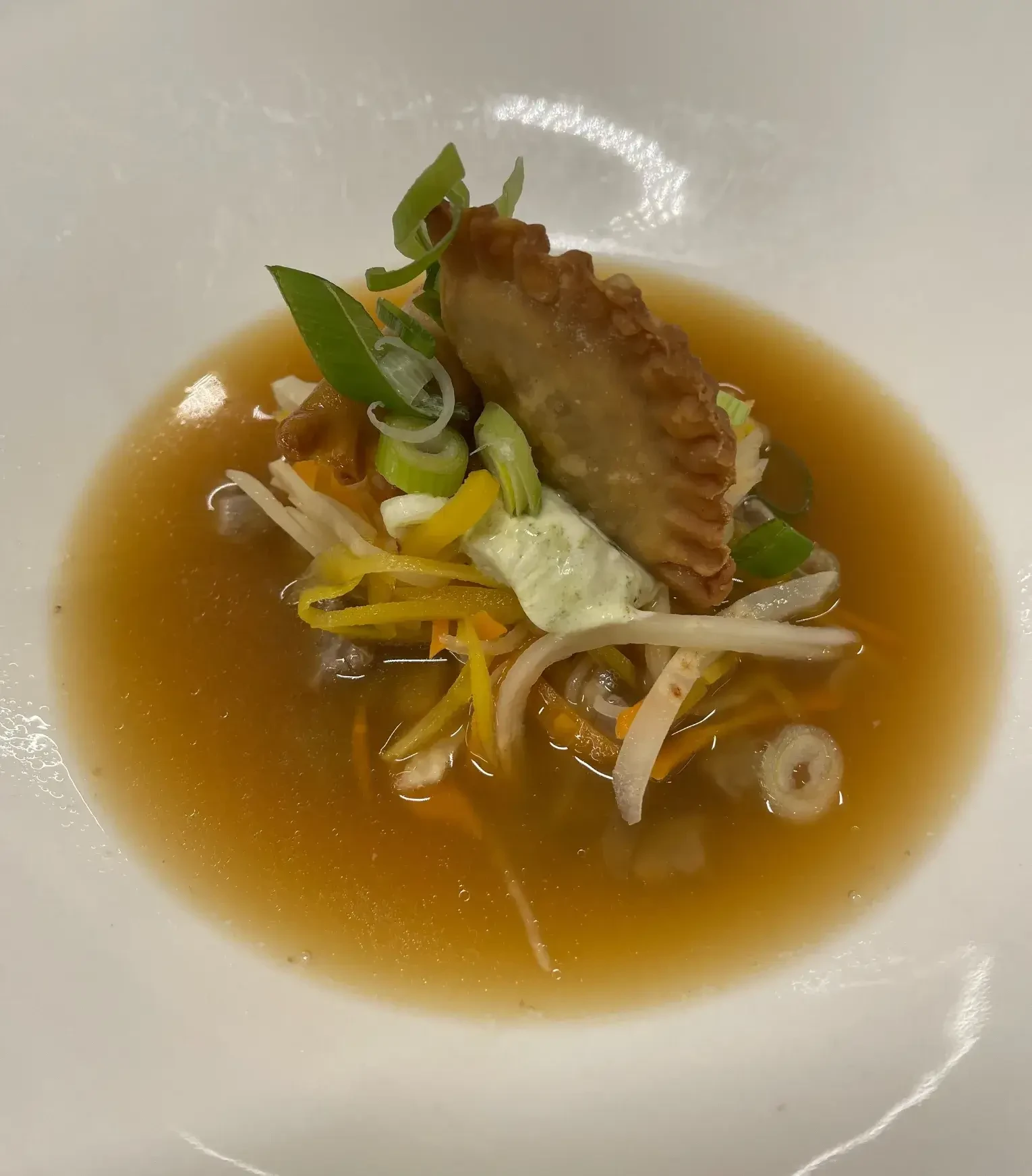 Klachlsuppe mit Roggentascherl