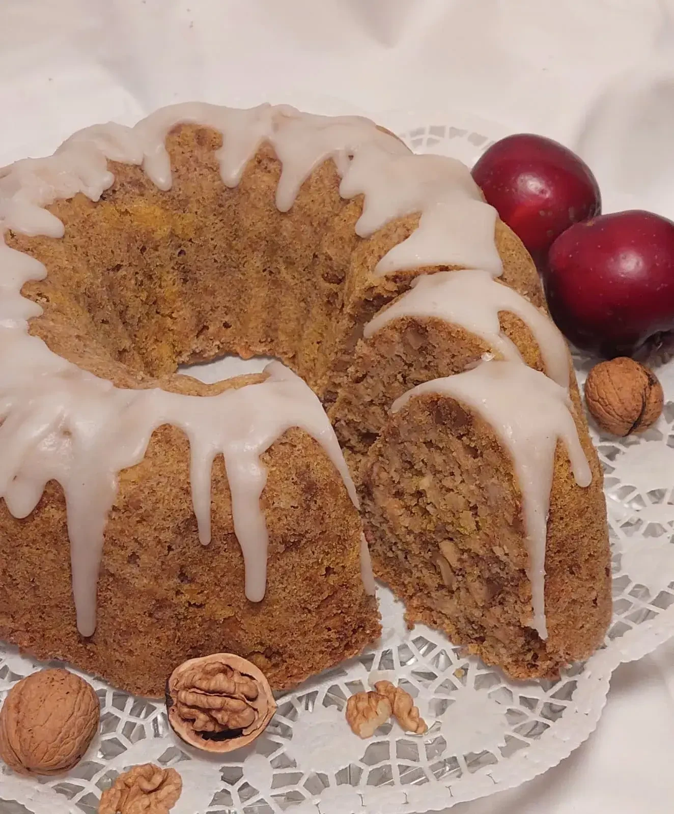 Kuchen mit Nüssen