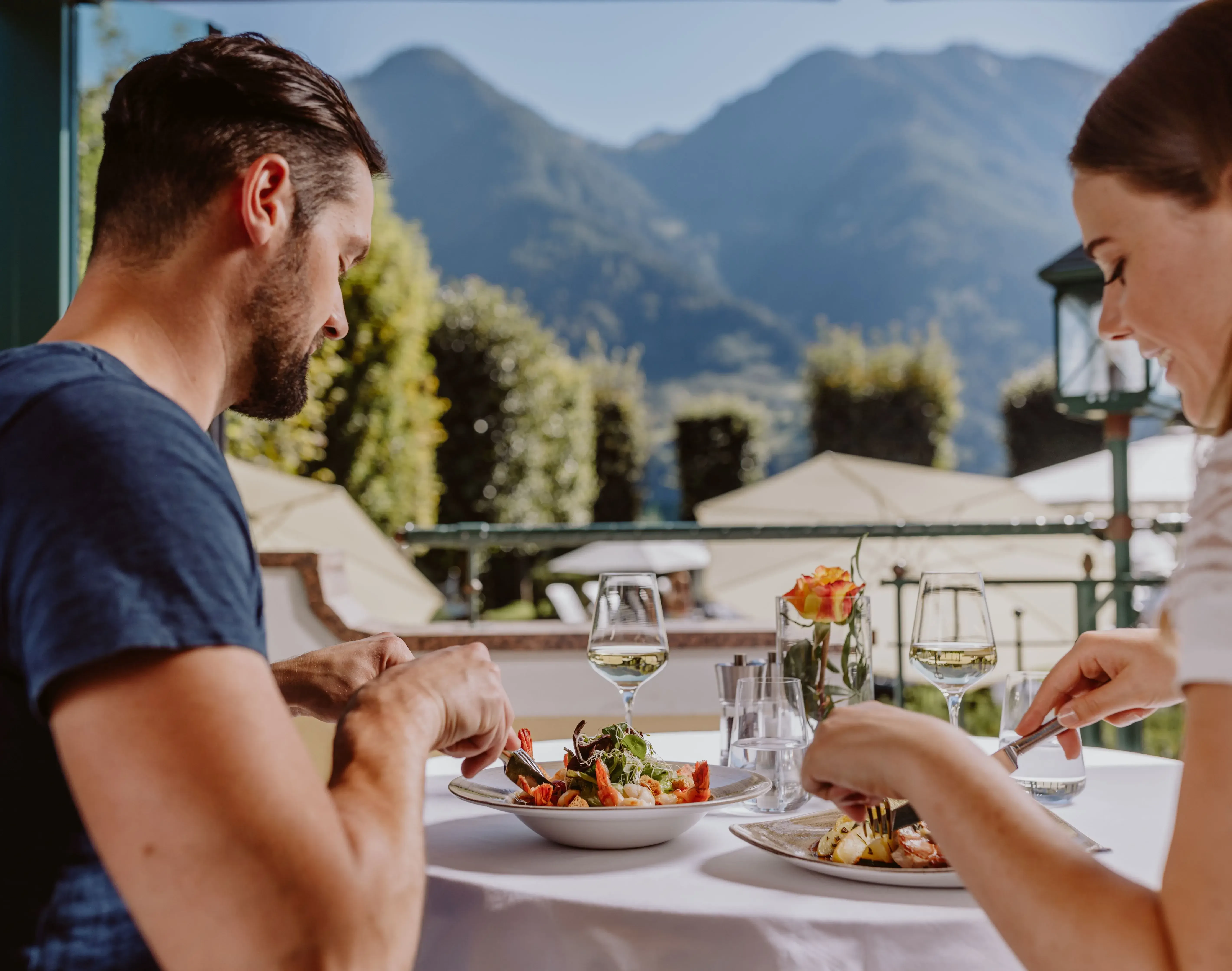 2020-09-09-Hotel-Berghof-St.Johann-Paar-Tag Essen genießen zusammen 