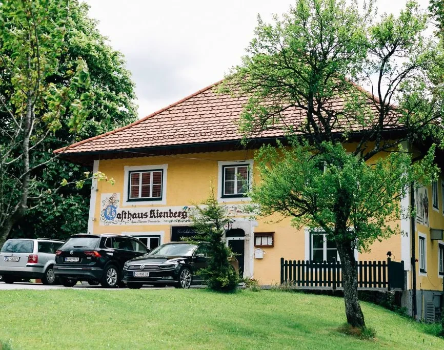 Gasthof Kienberg in Neumarkt Hausansicht
