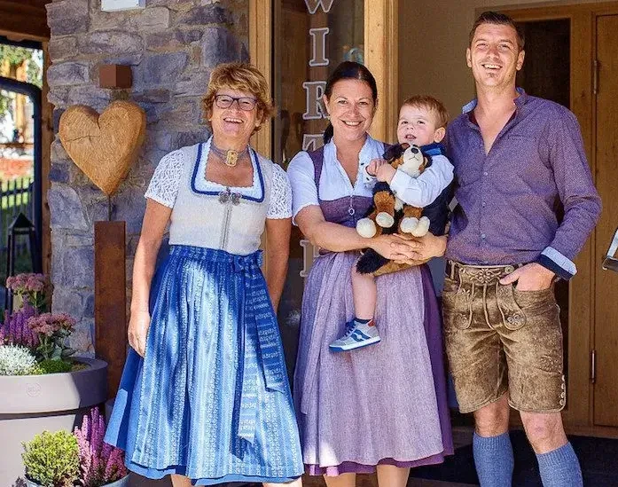 Liebe Heimat Wirtshaus und Biergarten Familie Resch Saalbach