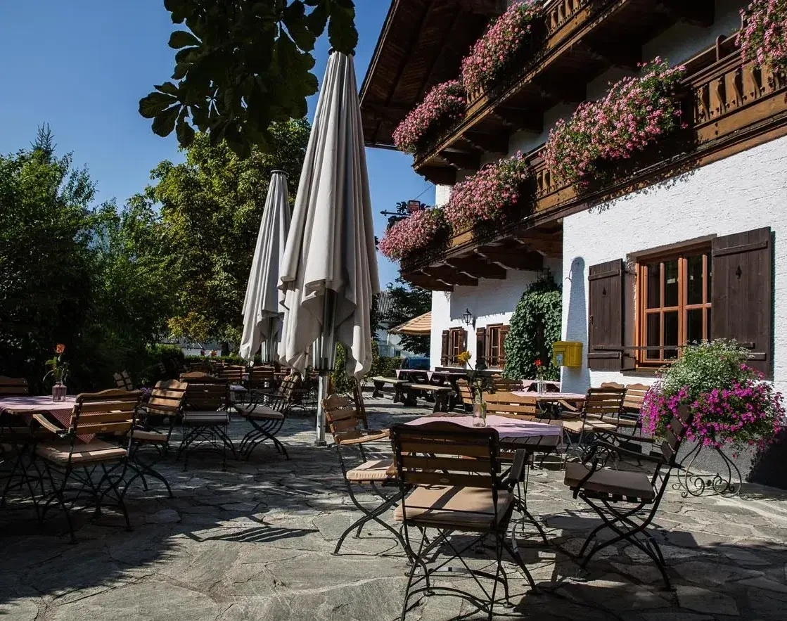 Steinerwirt Großgmain Familie Harl Gastgarten