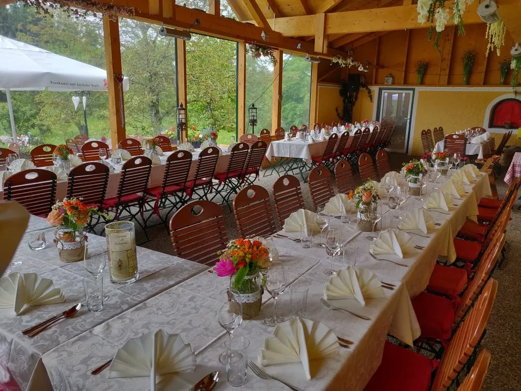 Fasttafel beim Gasthof Kienberg