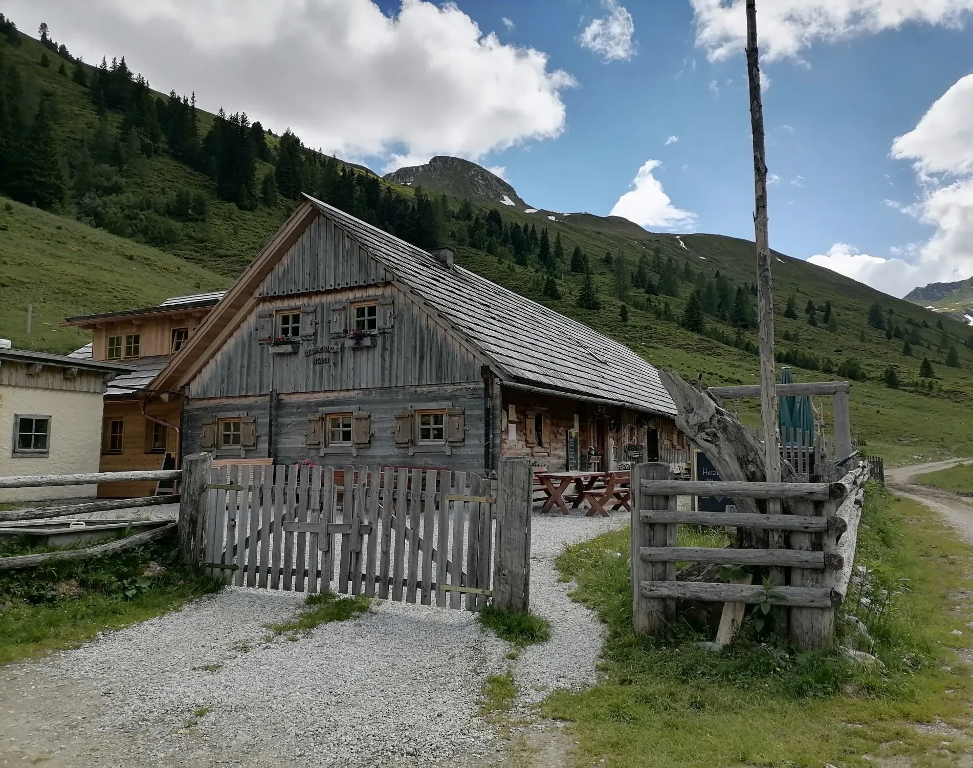 Almhütte