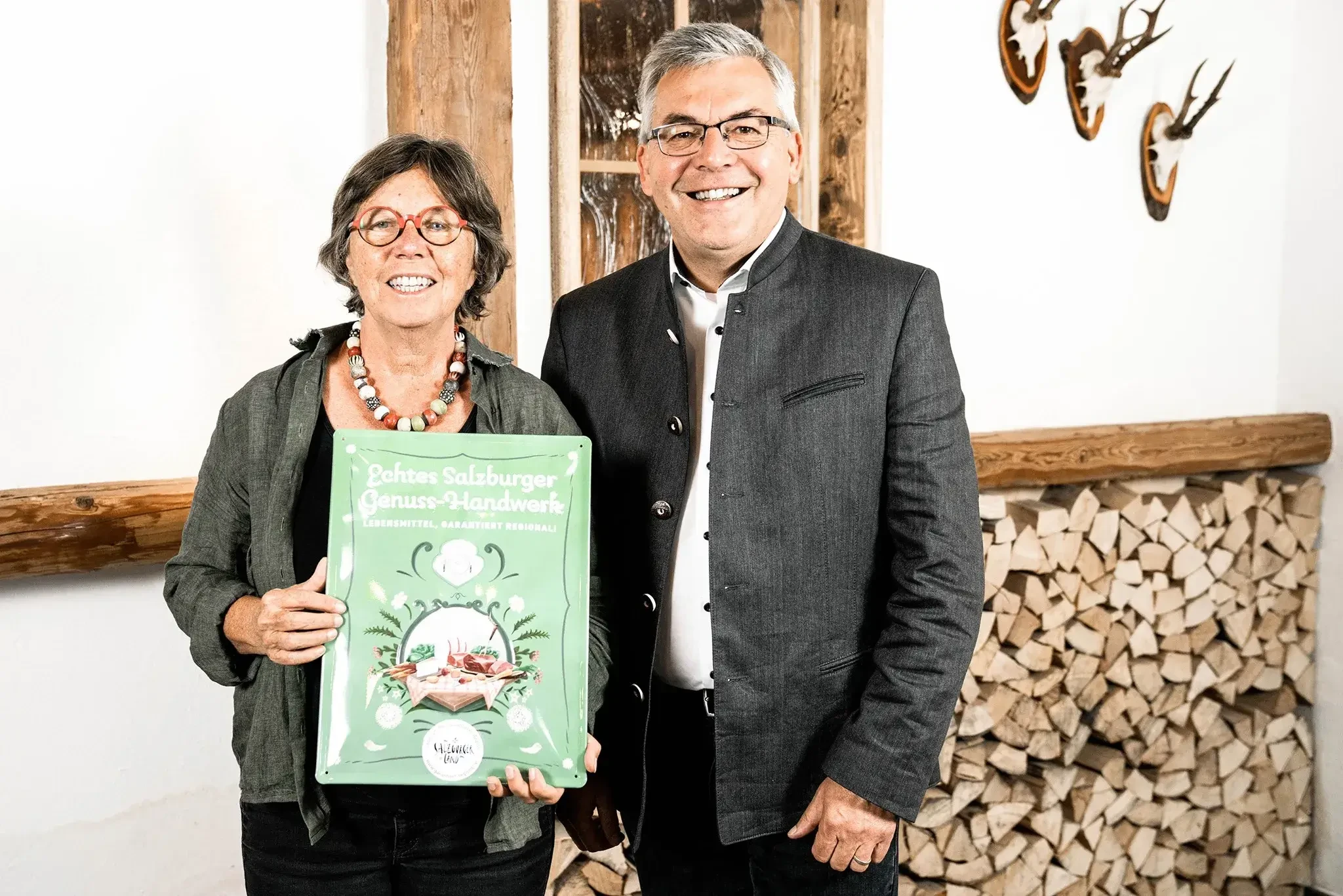 Leierhof Tafelverleihung Renée mit LR Schwaiger 2021 @ Salzburger Agrar Marketing