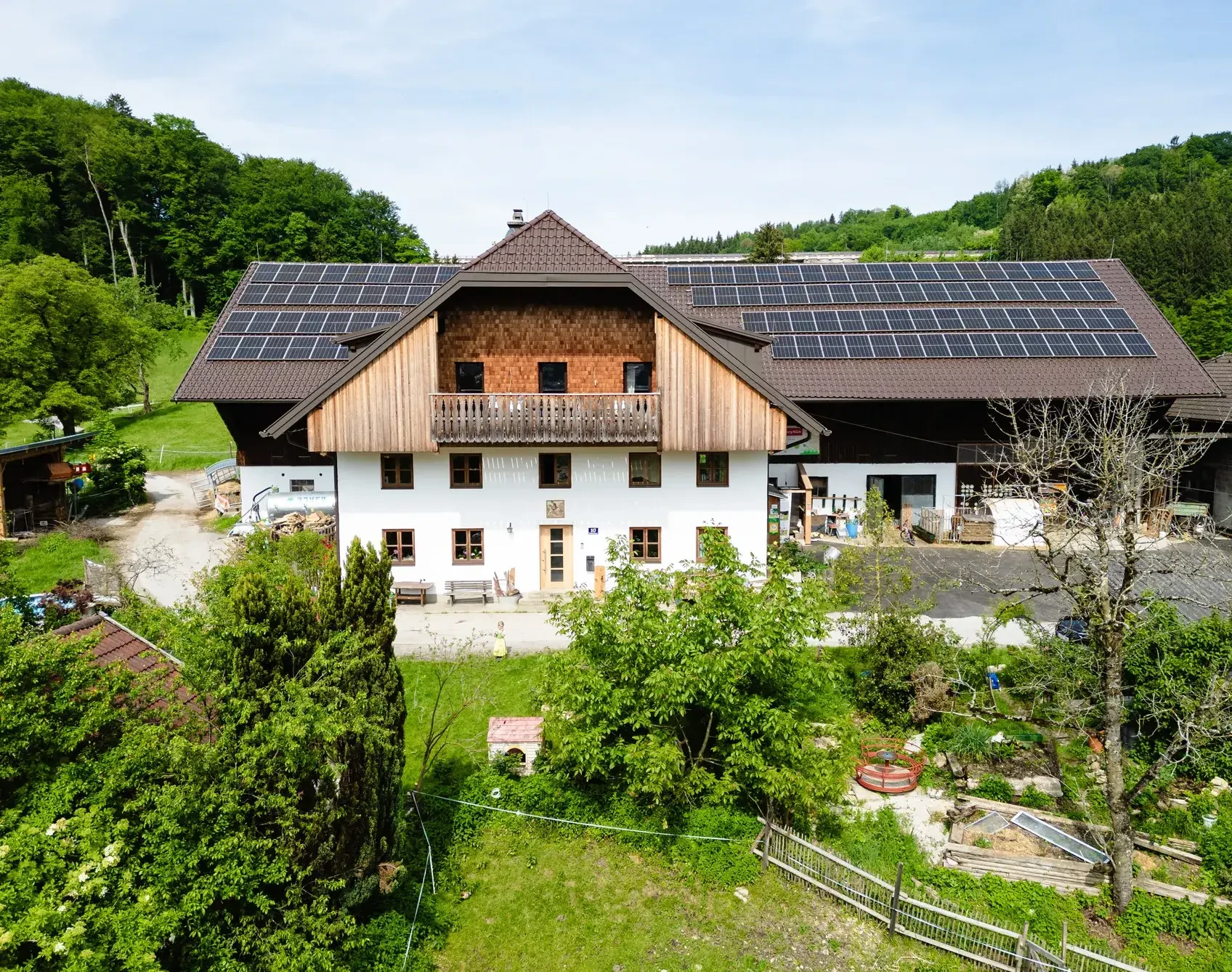 Geisbichlgut, Hof, Gebäude