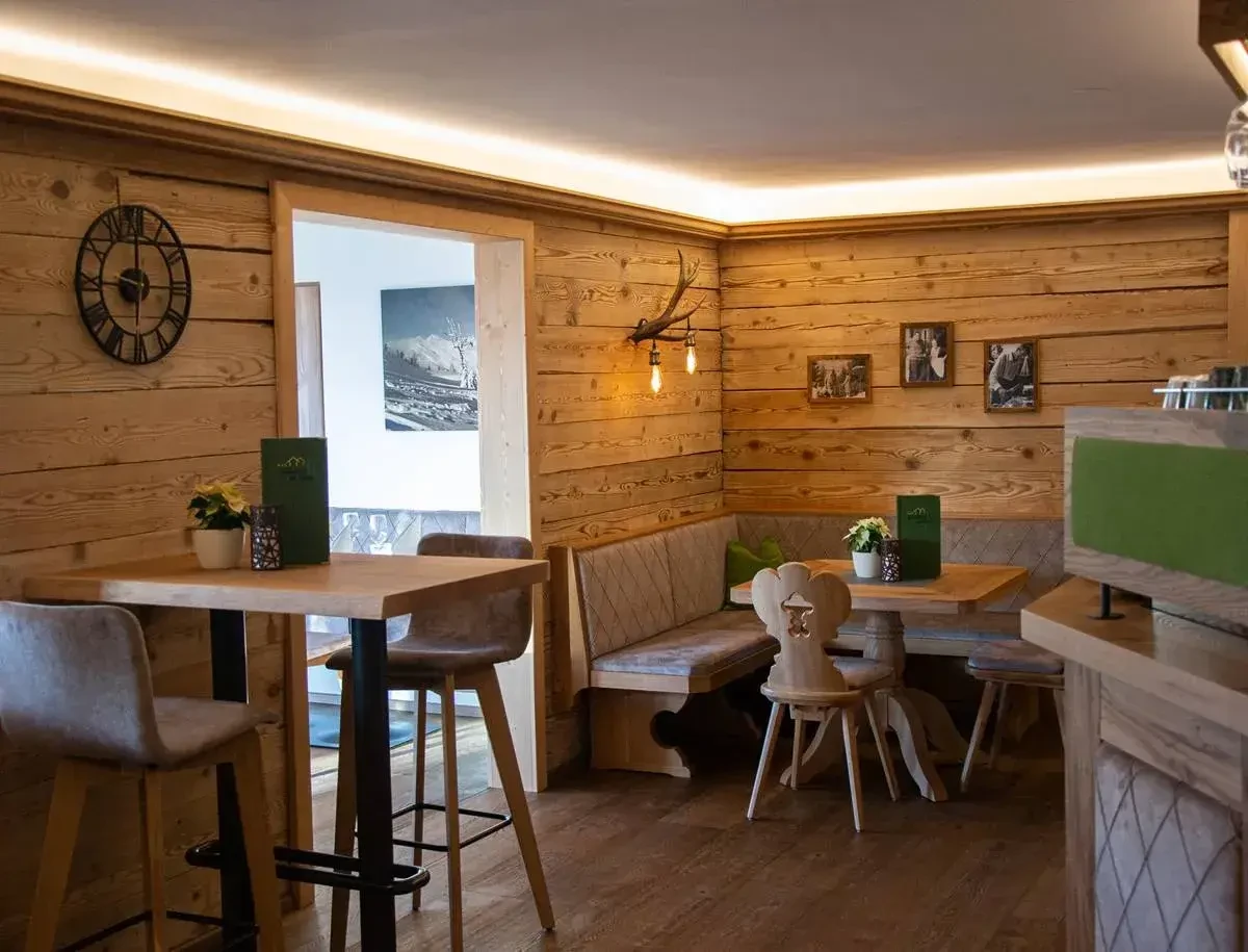 Häuserl im Wald Hotel Gasthof Speiseraum innen