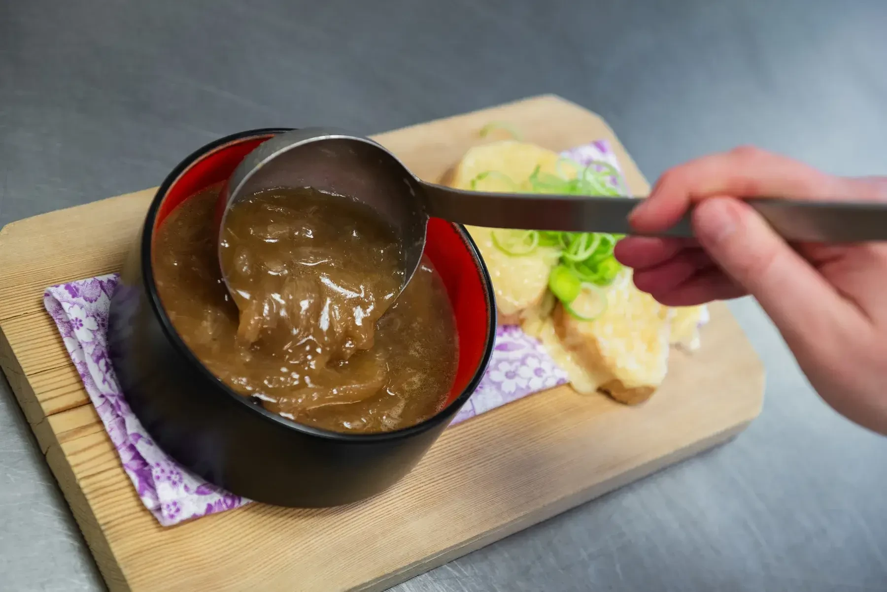 Zwiebelsuppe Königgut