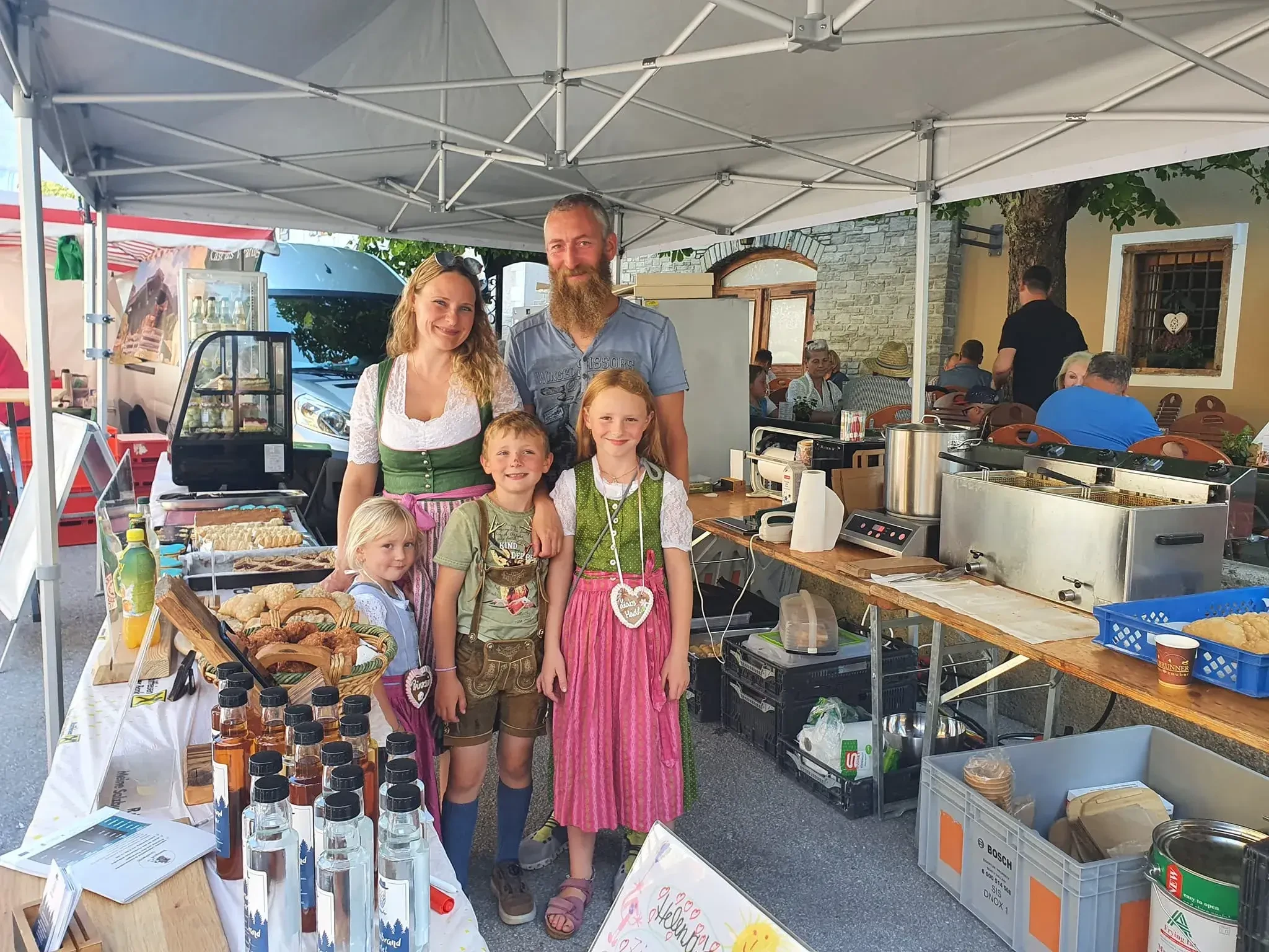Familie Rettenbacher Da Waldhofer am Kuchler Kirtag