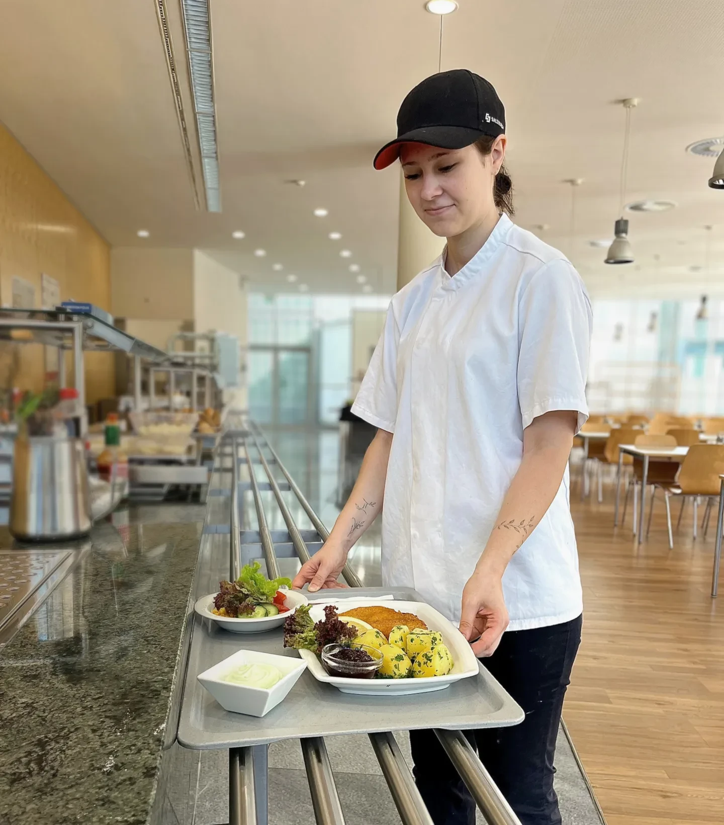 Salzburg AG_Kantine_Essensausgabe
