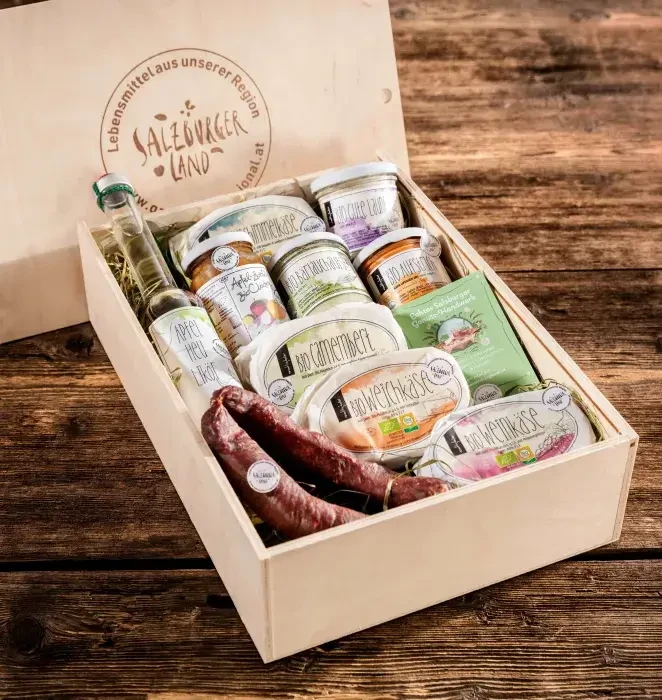 SalzburgerLand Genuss-Kisterl von Mattigtaler Käse in Seekirchen