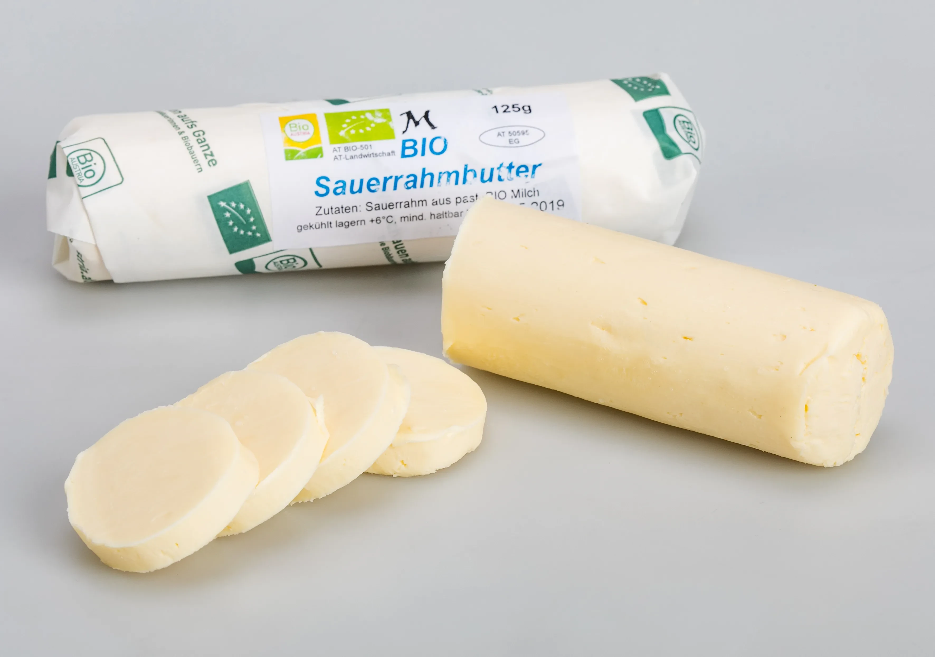 Sauerrahmbutter von Ziefer's Hofmolkerei  in Leogang