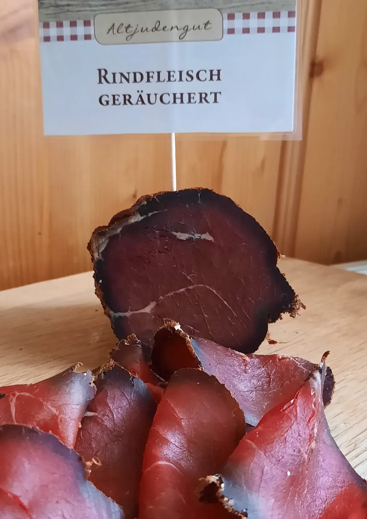 Geselchtes Rindfleisch von Altjudengut in Piesendorf