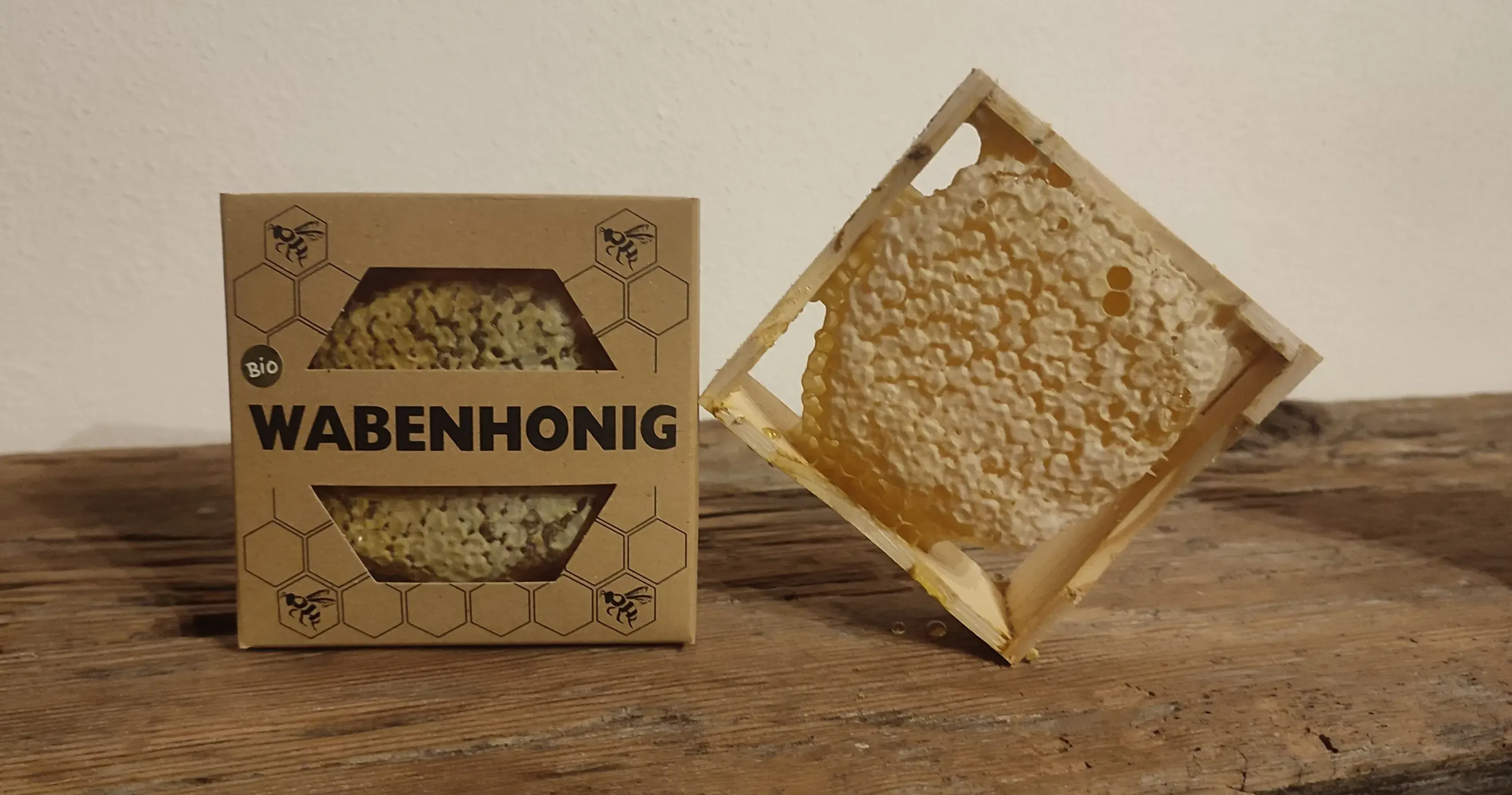 Bio-Wabenhonig von Biohof Brugger in St. Michael