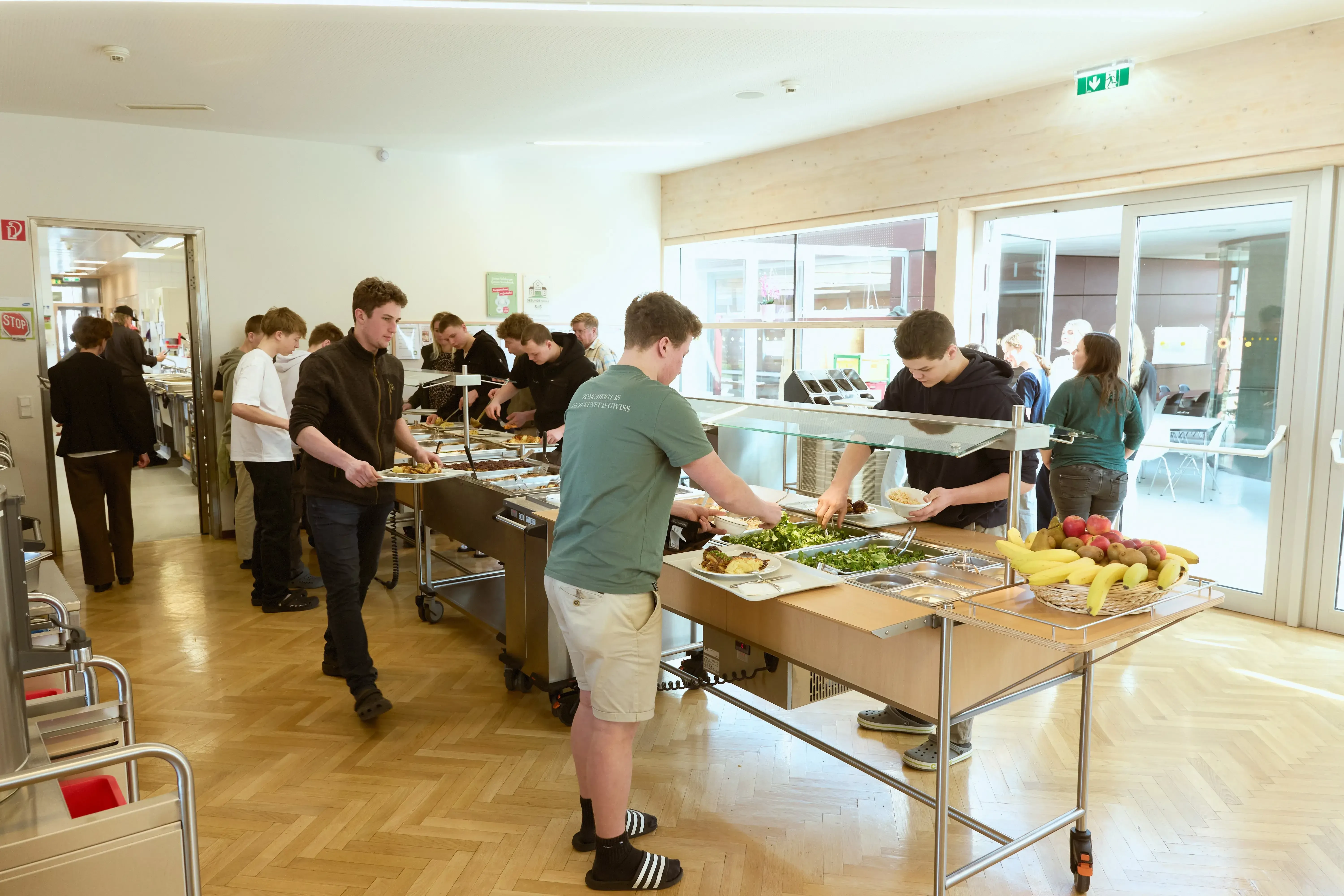 An der Landwirtschaftlichen Fachschule Winklhof in Oberalm zeigt sich, wie moderne Gemeinschaftsverpflegung heute funktionieren kann